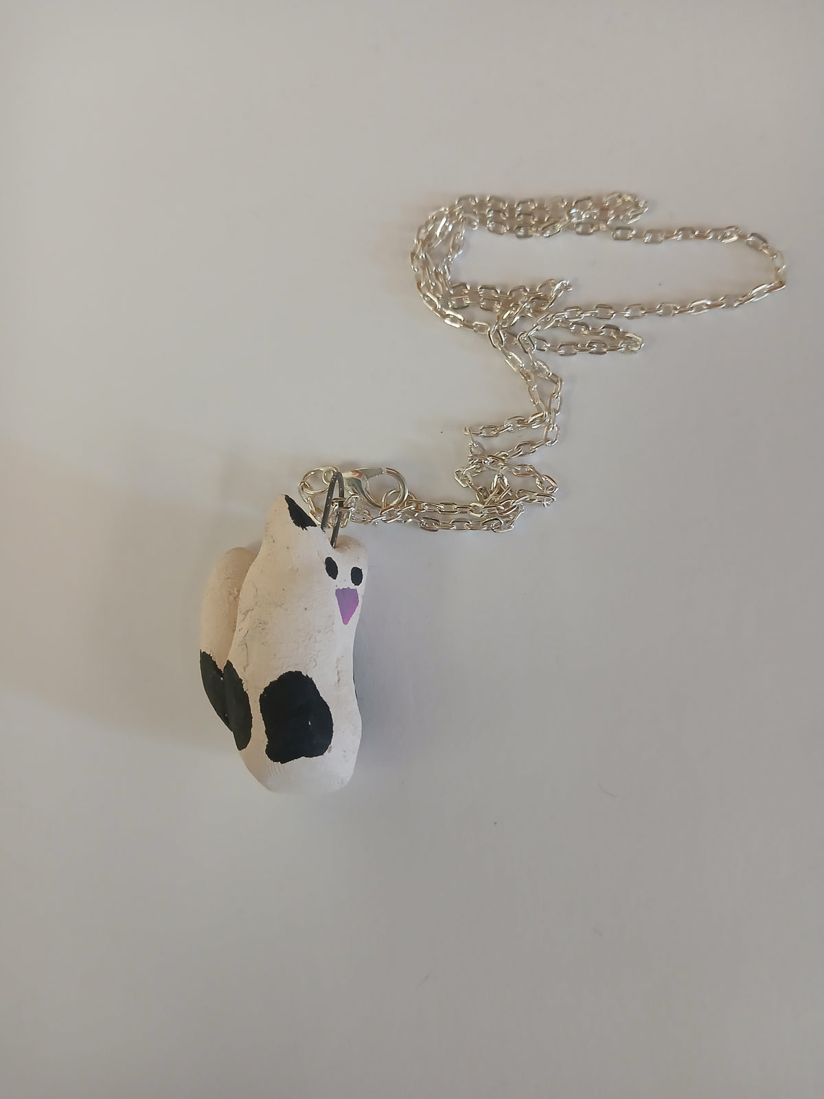 Cat Necklace: Black and White