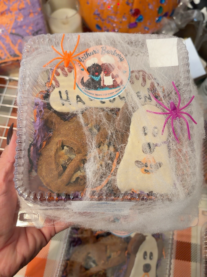 Multi  Arthur’s Barkery Mini Boo Box