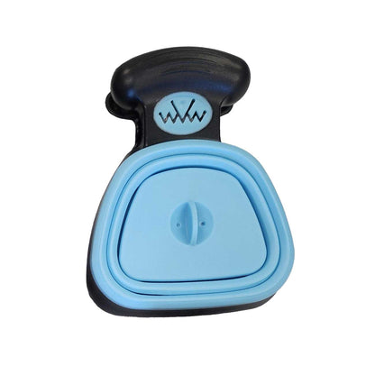 Travel Poop Scooper – Portable Waste Picker with Built-in Bag Dispenser